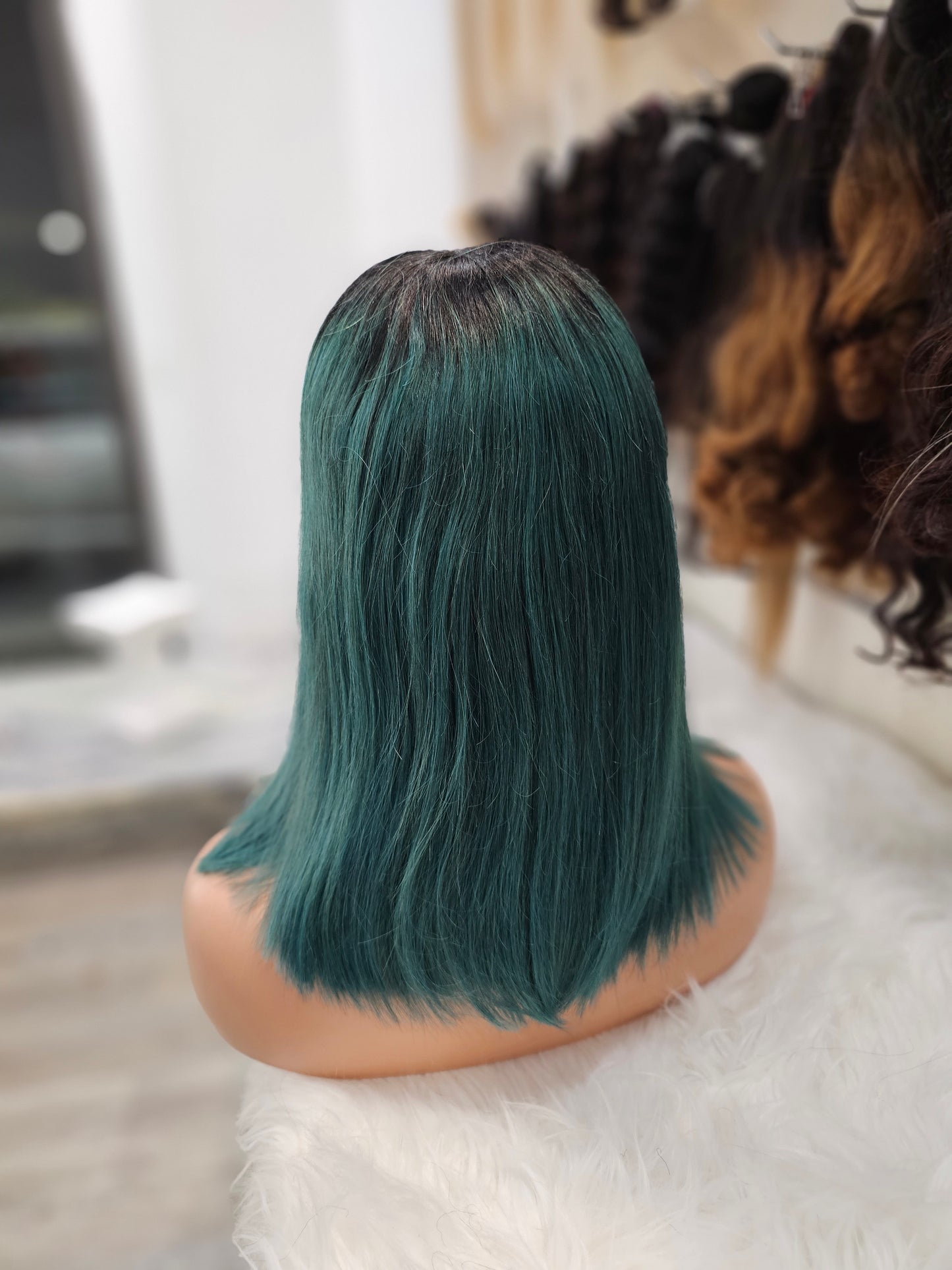 Parrucca corta 100% capelli veri 12" ( 30cm ) con frangia colore 1b con sfumature verdi bobtt-6a1b/LLHSt12LG