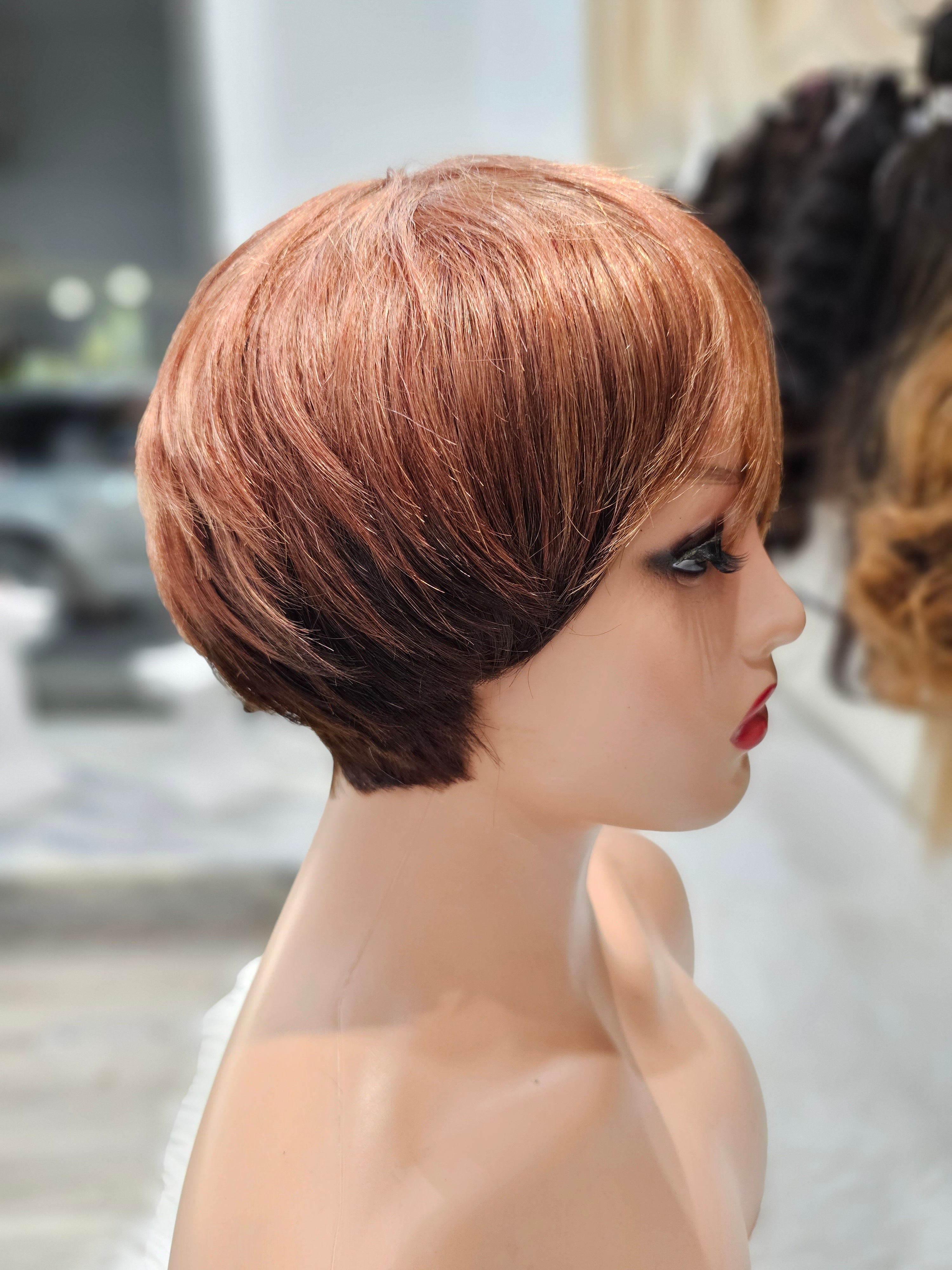 Parrucca corta 100% capelli veri di colore rame tipo caschetto ANGELBELLA JZTT3425